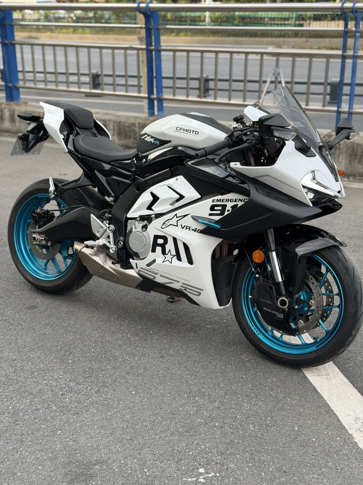 春风 675SR