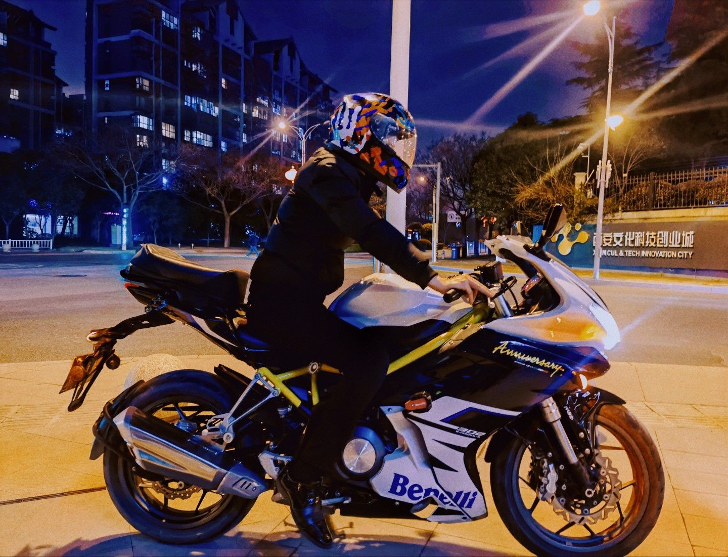 贝纳利 龙卷风 Tornado 302R