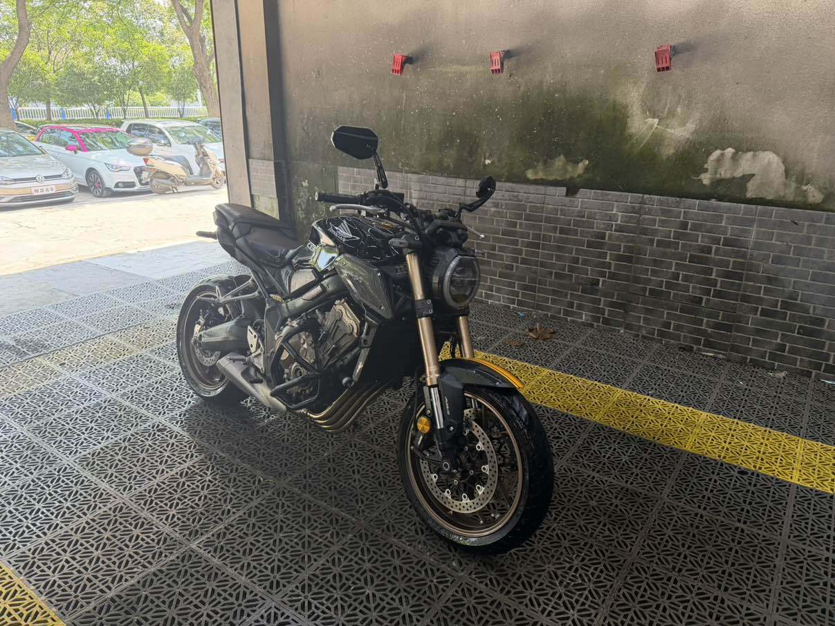 本田DREAMWING CB650R 