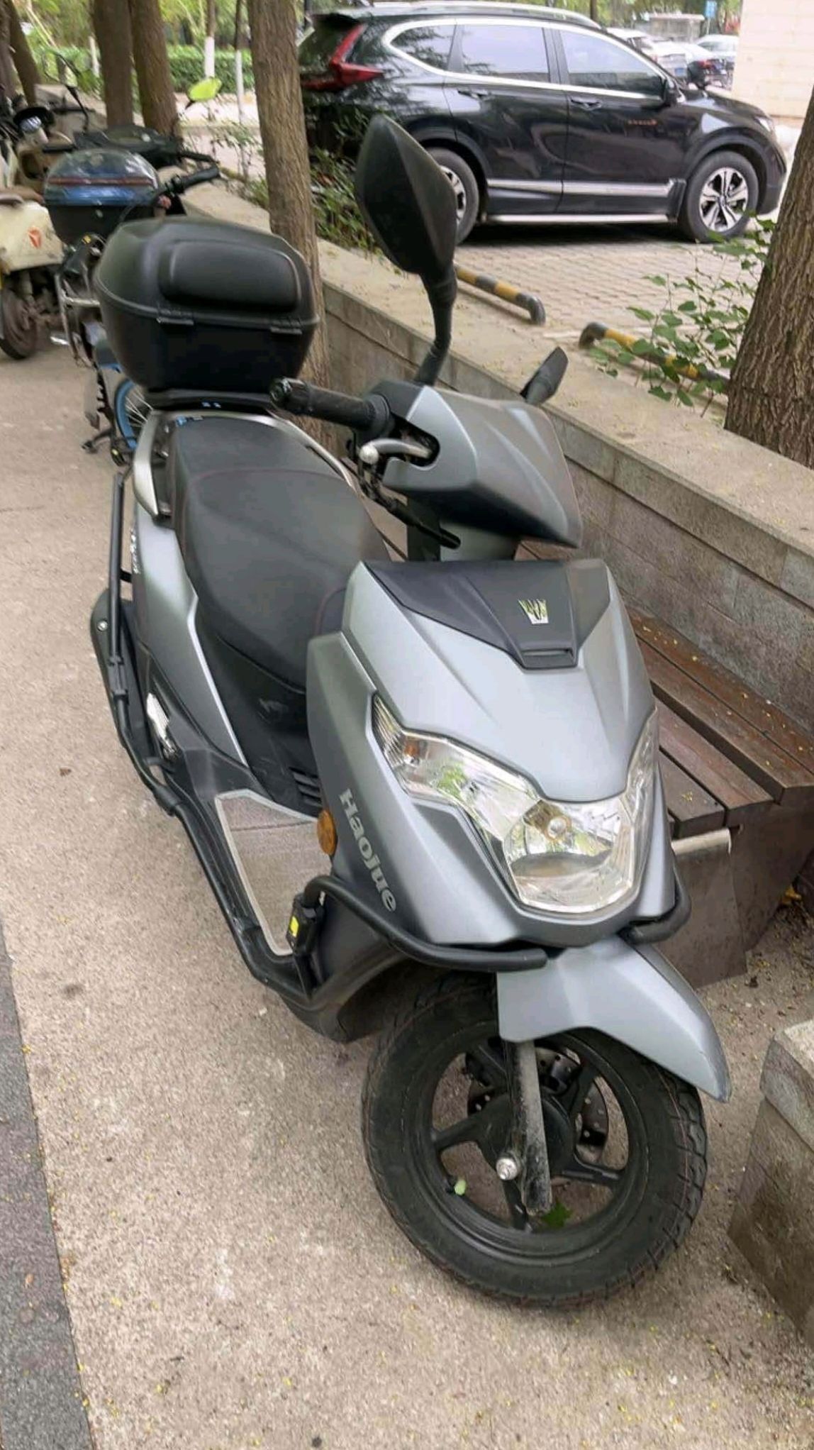 豪爵 虎鲨VX125