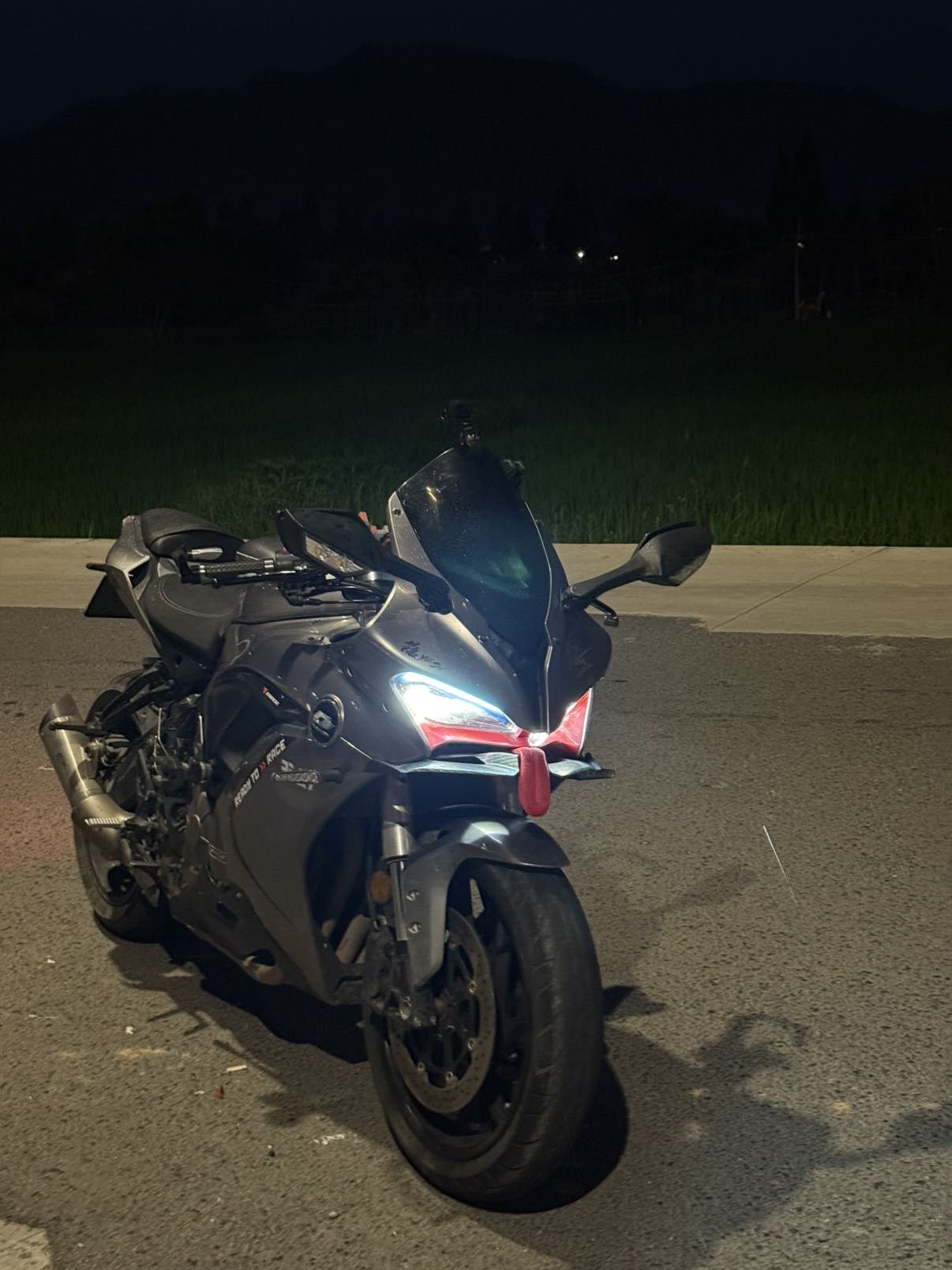 QJMOTOR 赛600