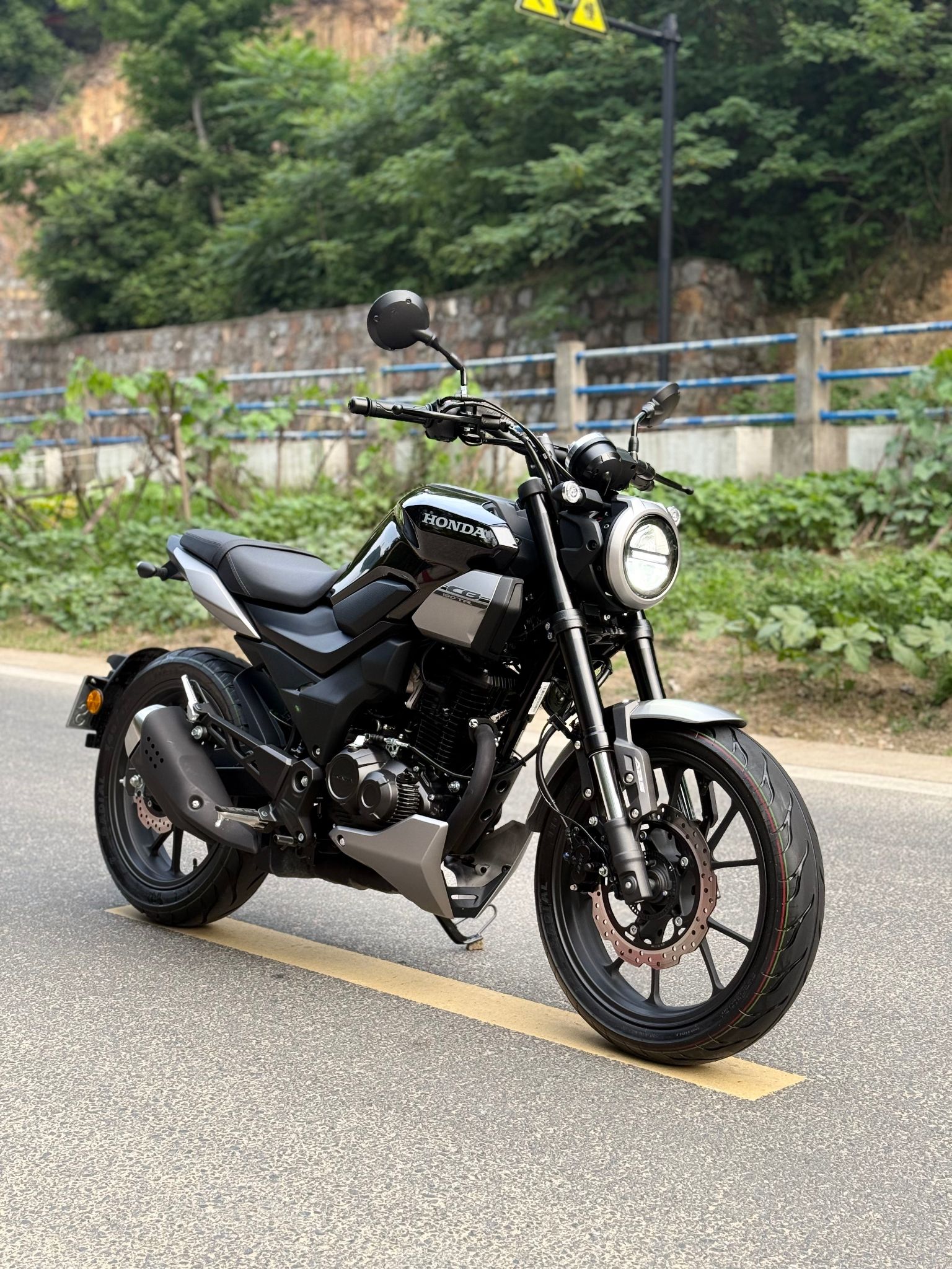 新大洲本田 CB190TR