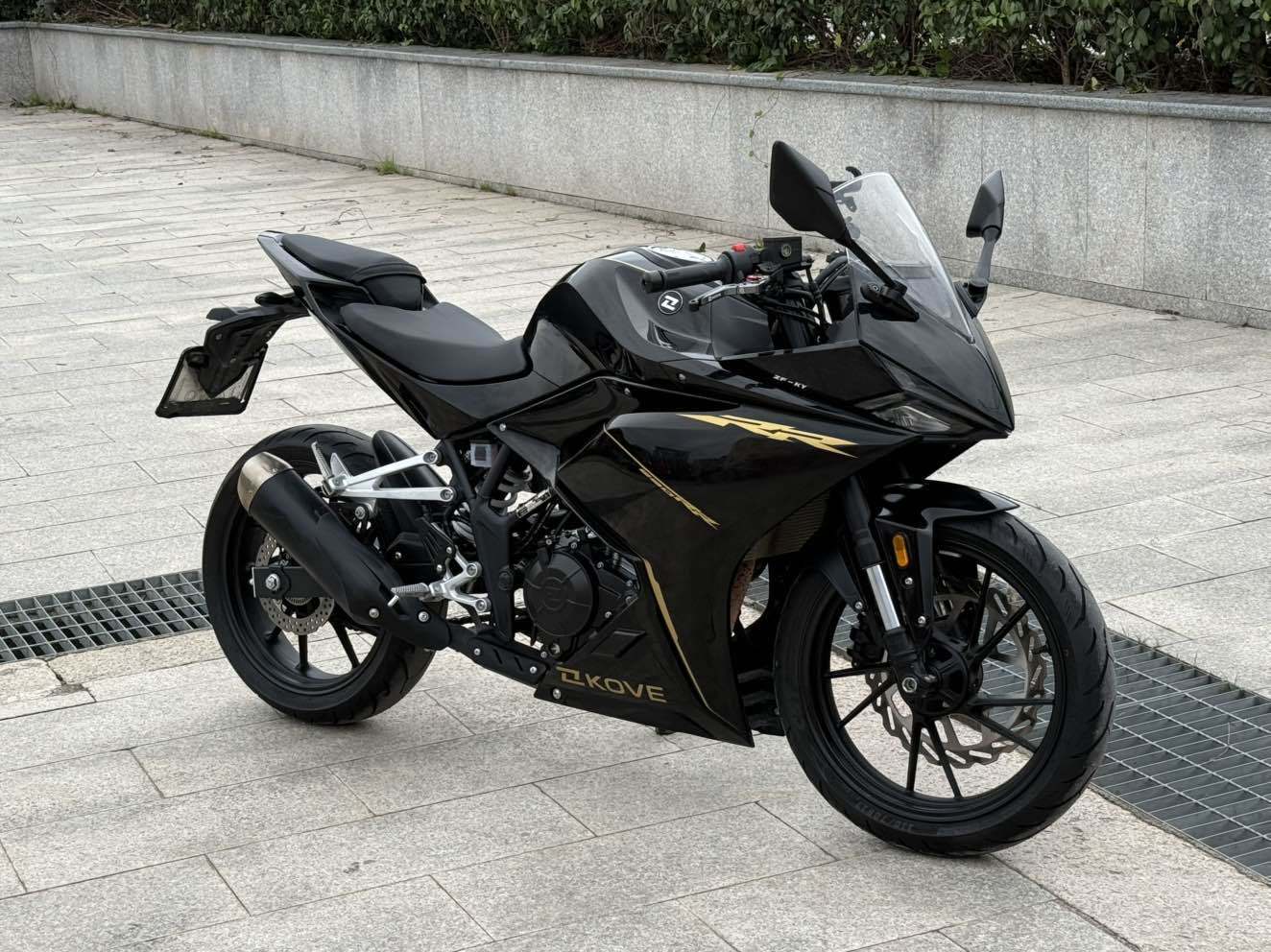 凯越 250RR 刺鸟