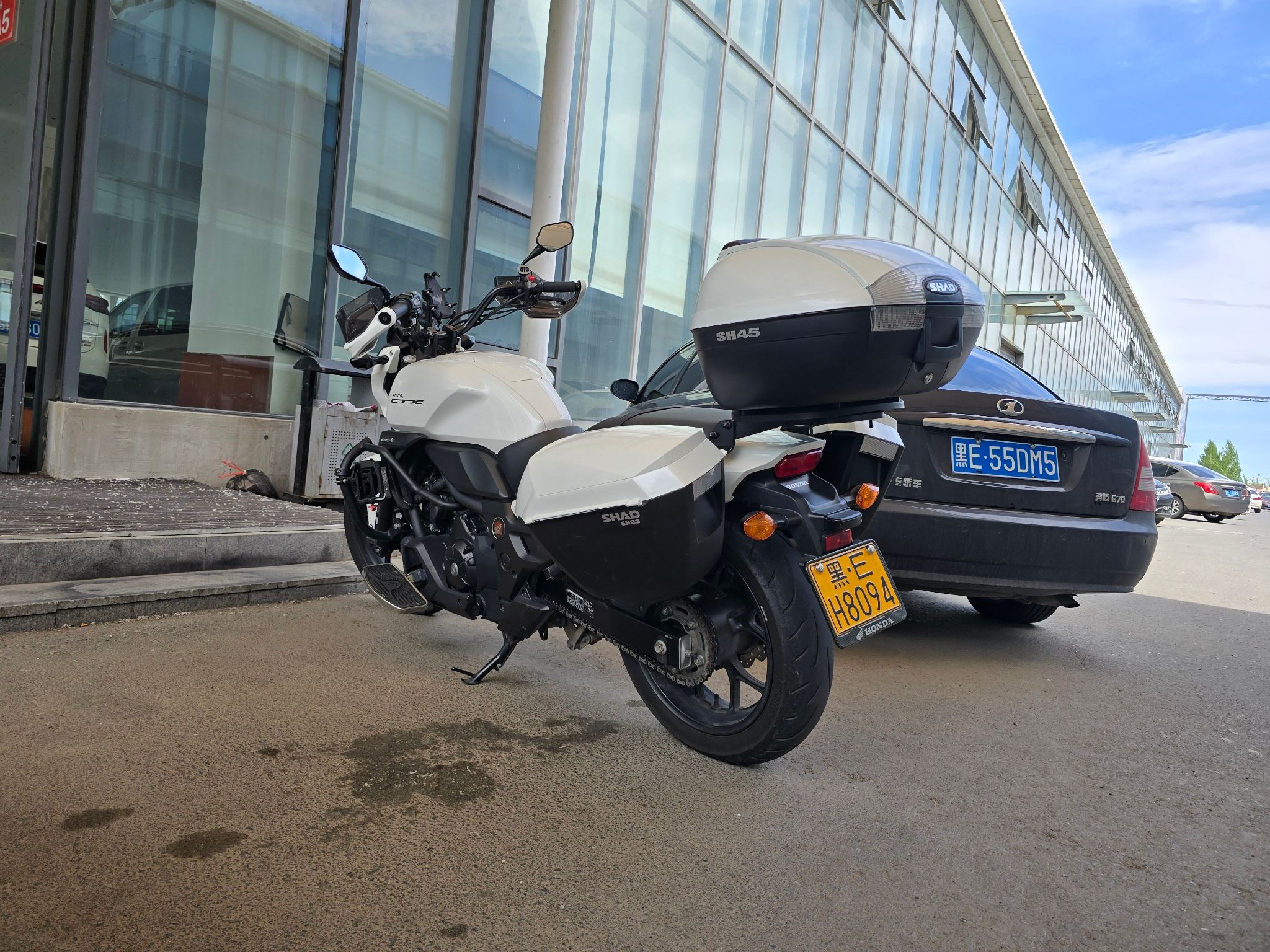 本田DREAMWING CTX 700