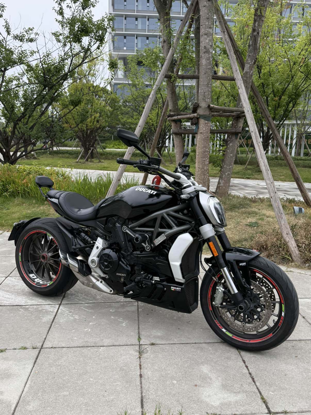 杜卡迪 XDiavel