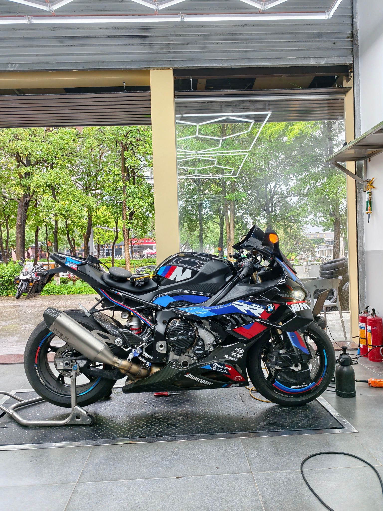 宝马 S 1000 RR