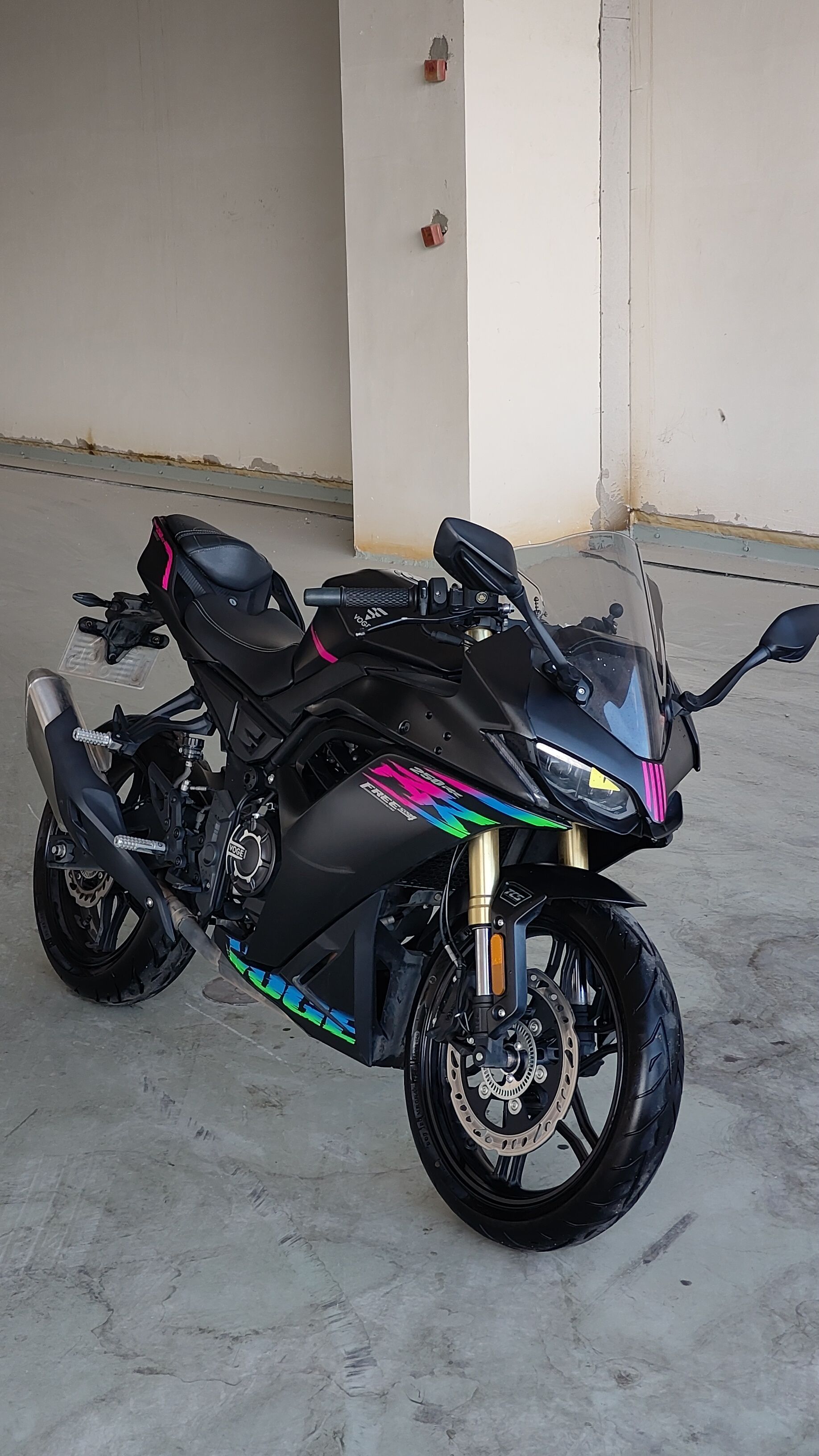无极 250RR