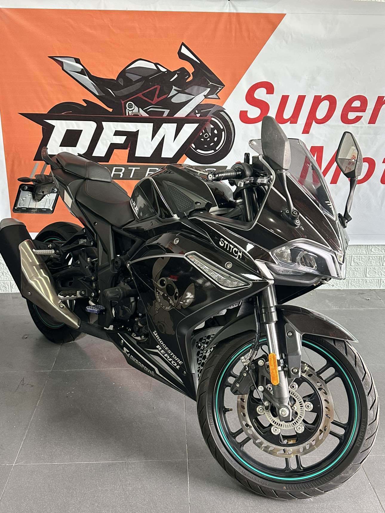 无极 300RR