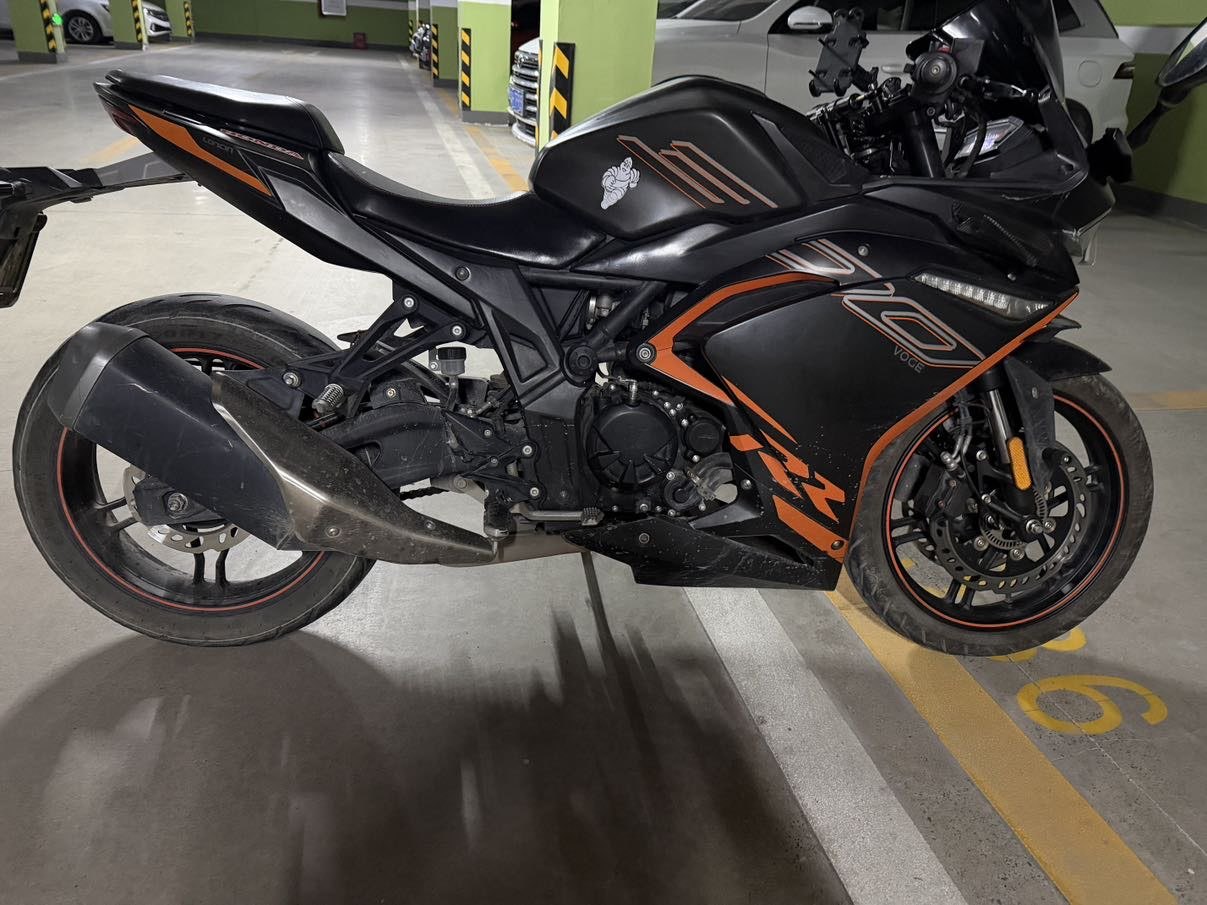 无极 300RR