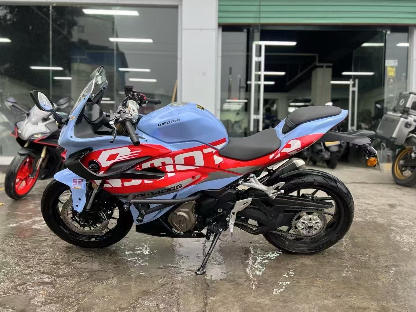 QJMOTOR 赛450