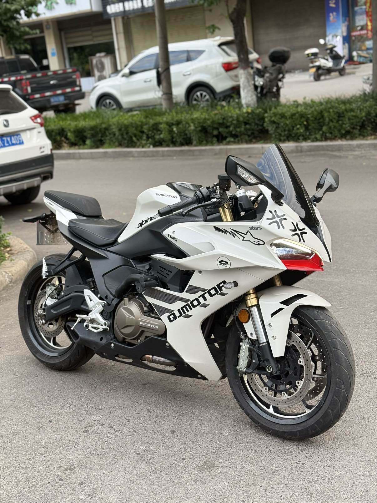 QJMOTOR 赛550