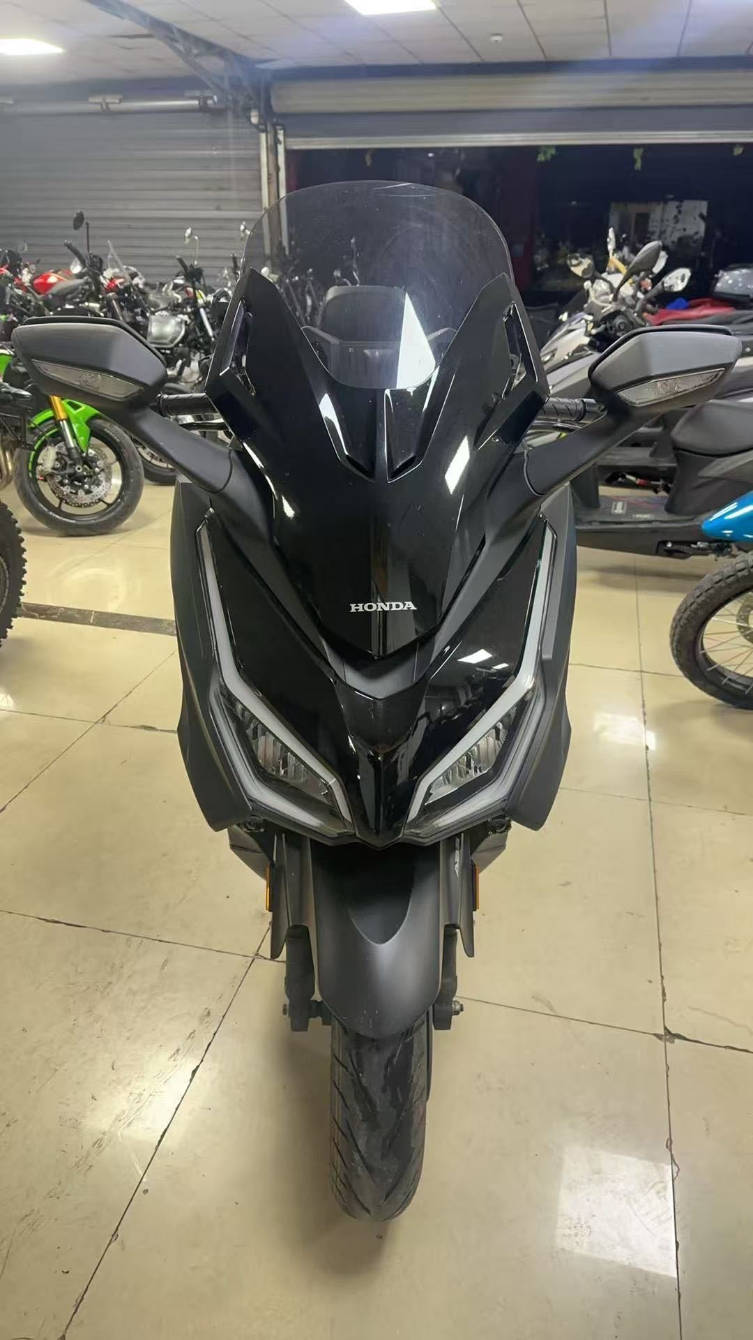本田WING NSS350