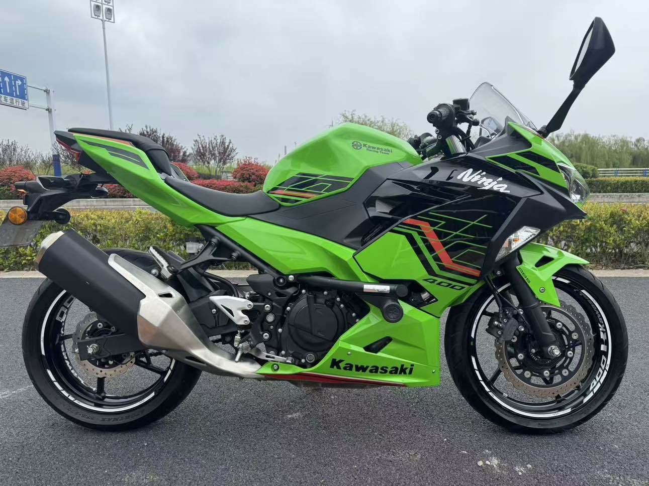 川崎 Ninja 400