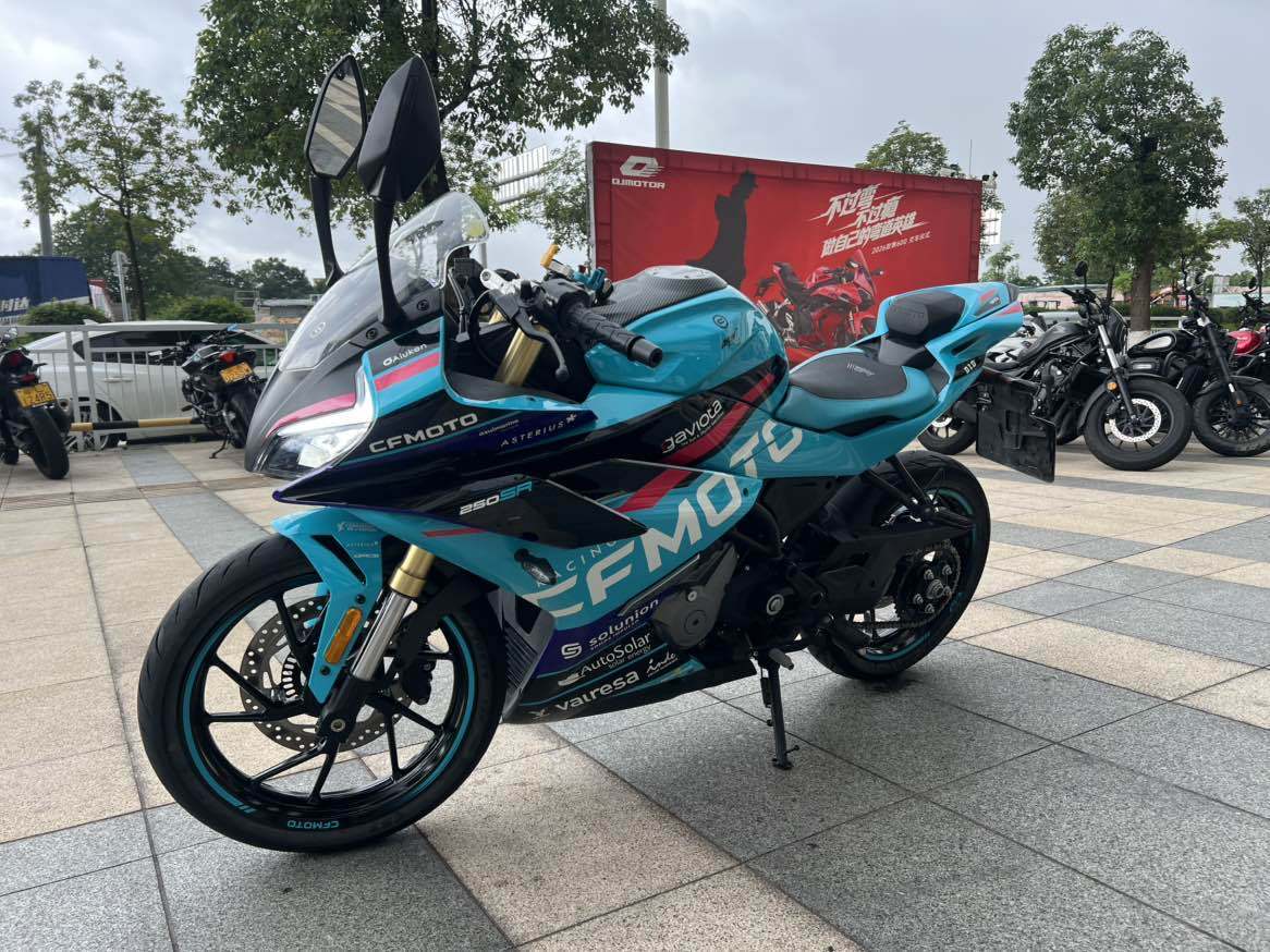春风 250SR