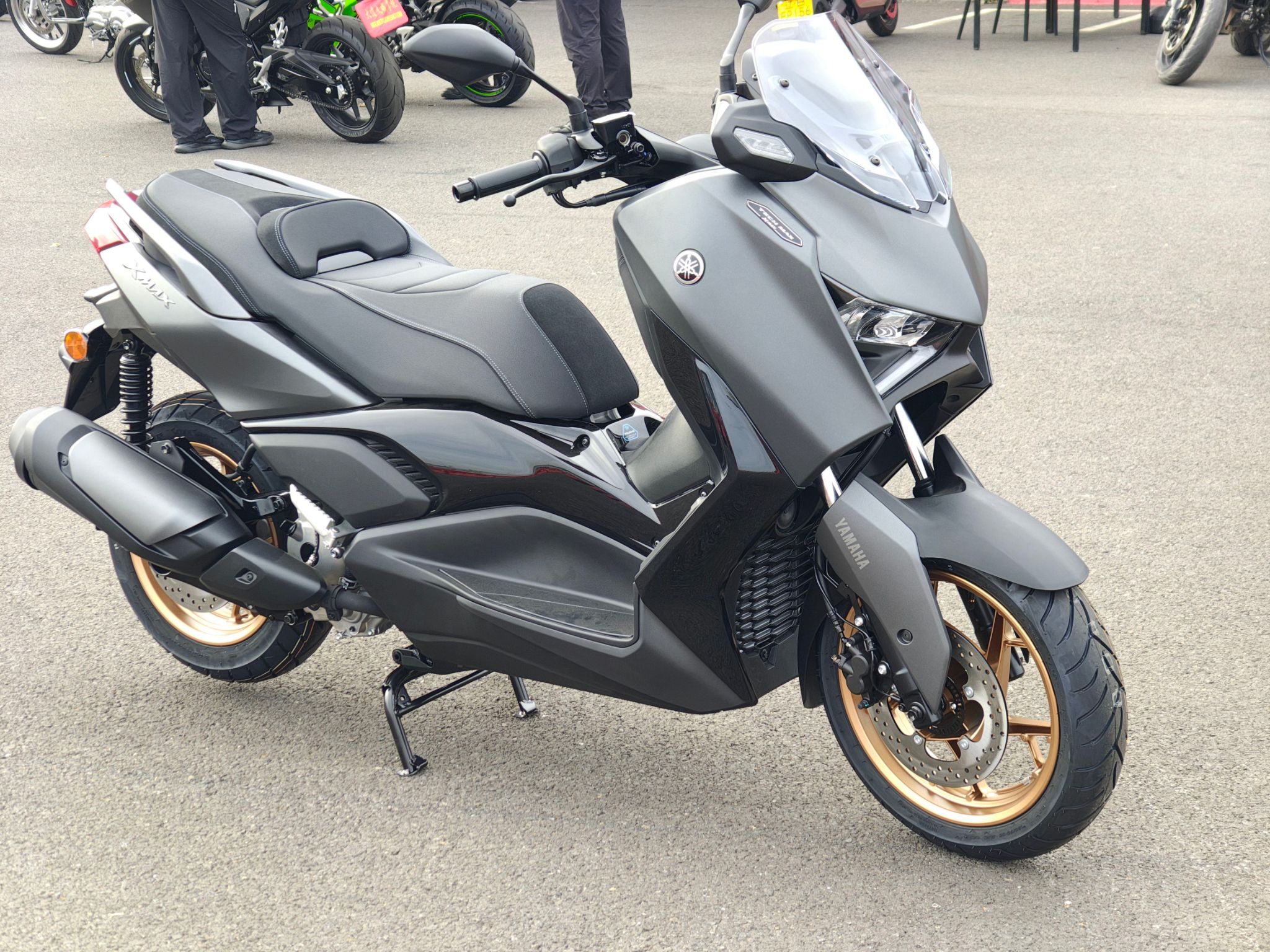 雅马哈 XMAX