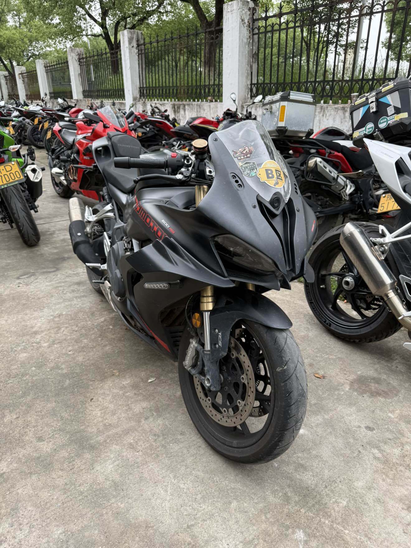 QJMOTOR 赛600