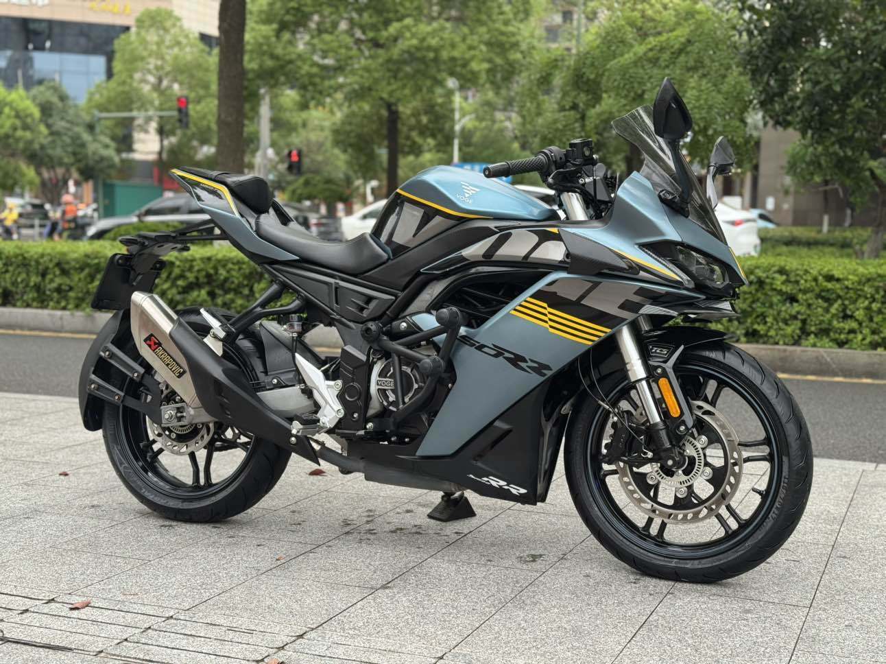 无极 250RR