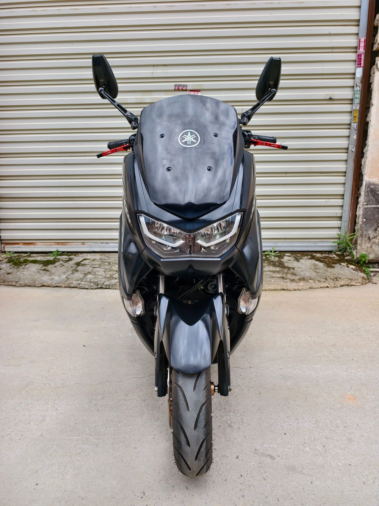 雅马哈 NMAX