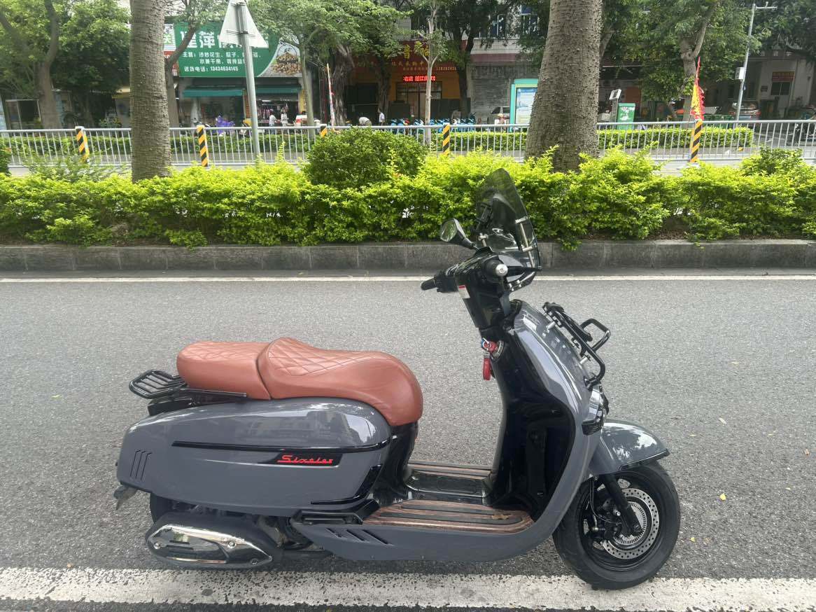 维多利亚 Sixties 150i