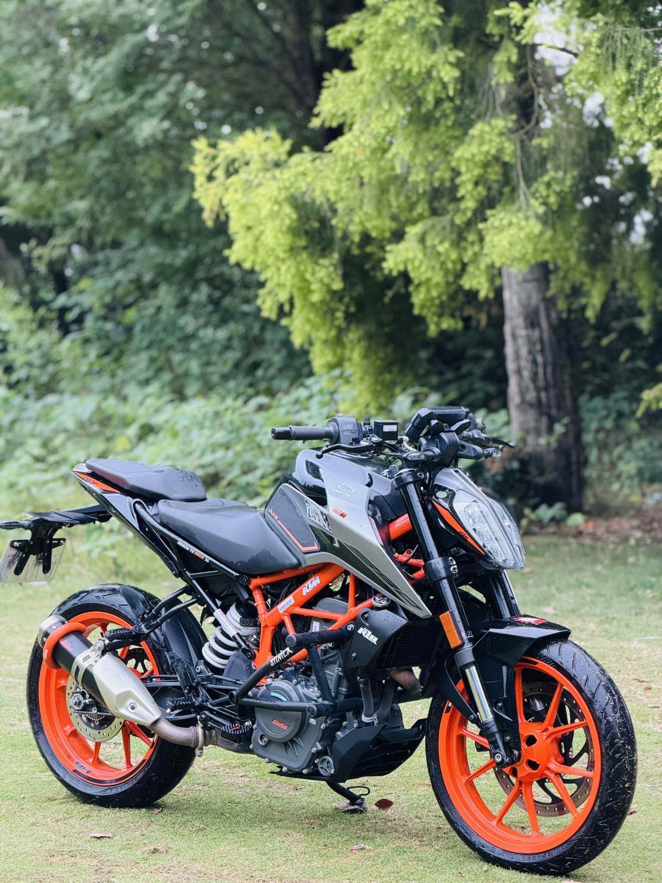 KTMR2R 390 Duke