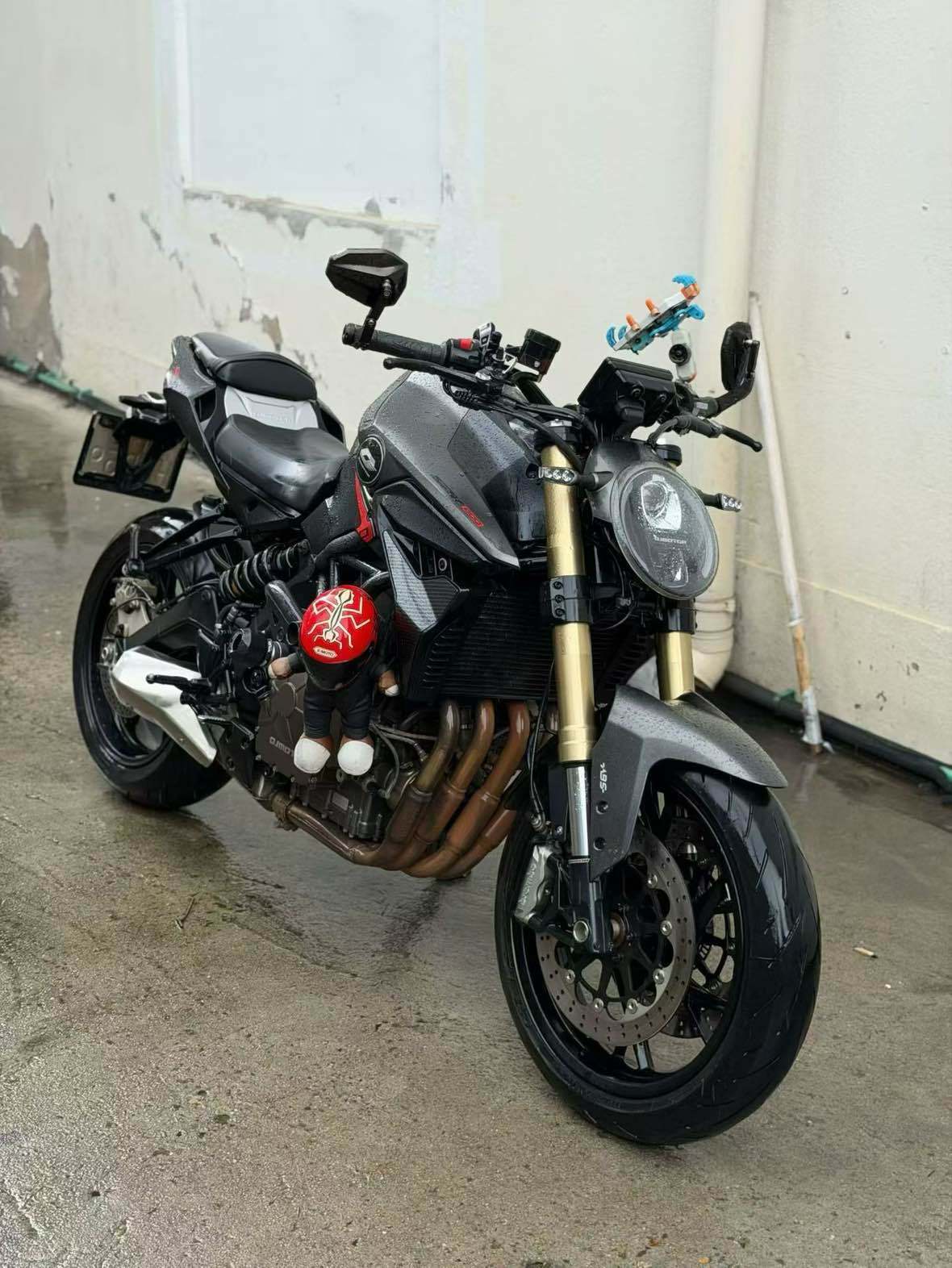 QJMOTOR 追600