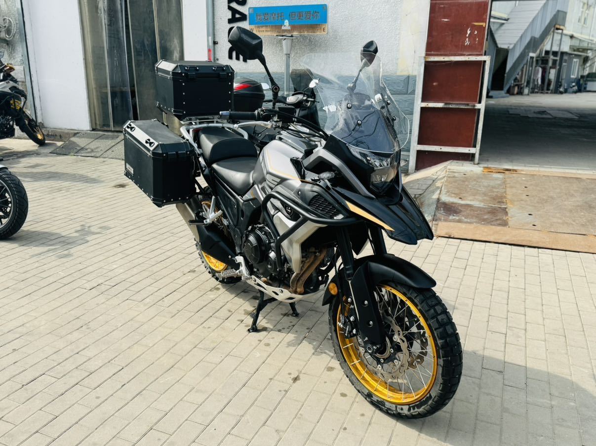 凯越 525X