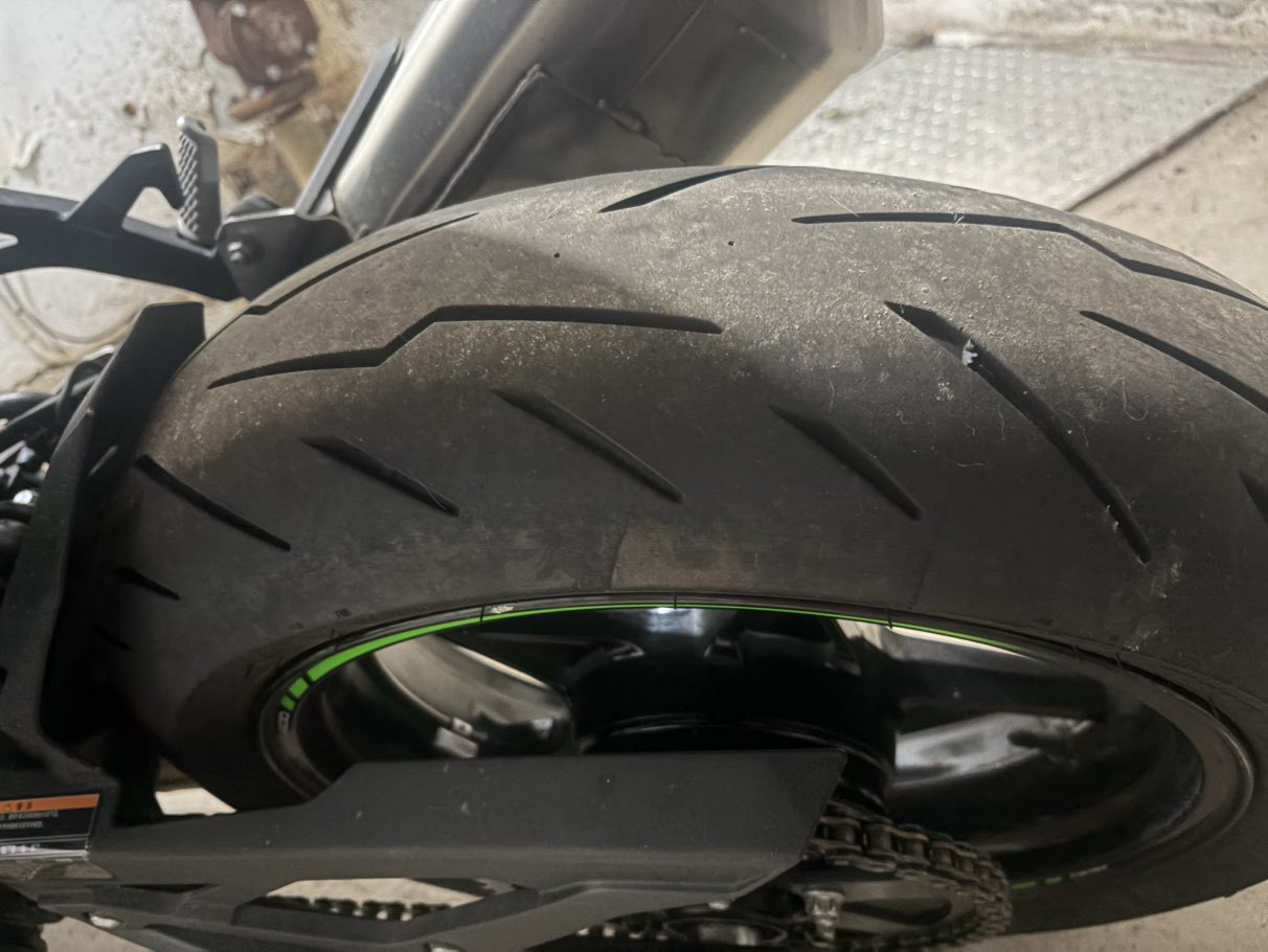川崎 ZX-4R