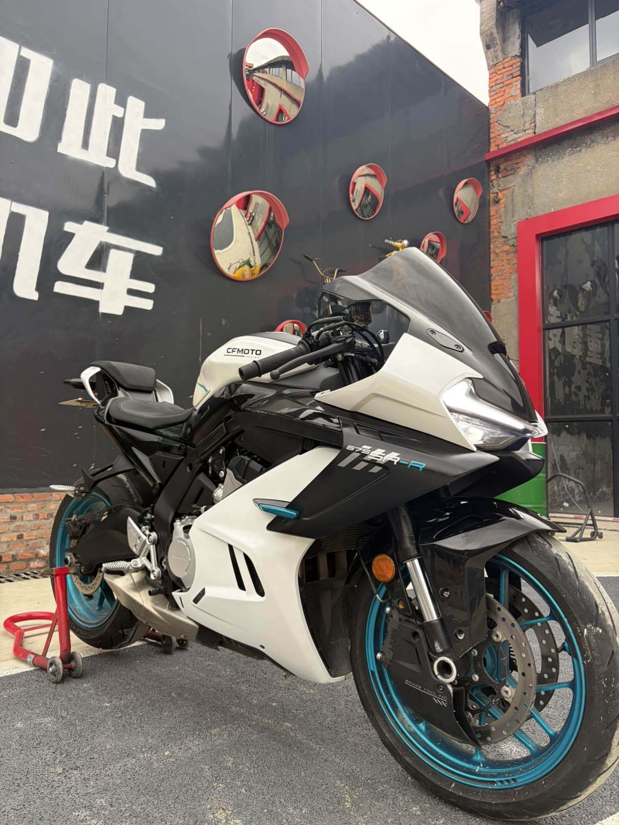 春风 675SR