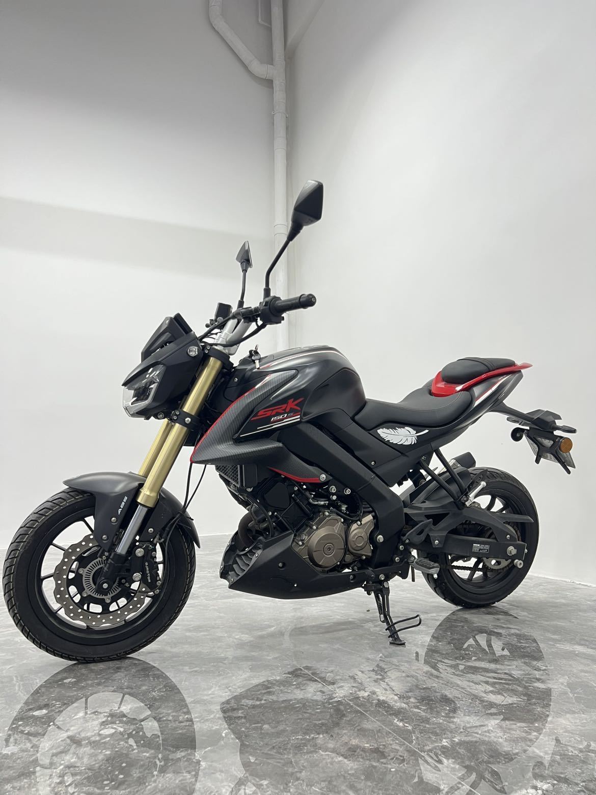 QJMOTOR 追150