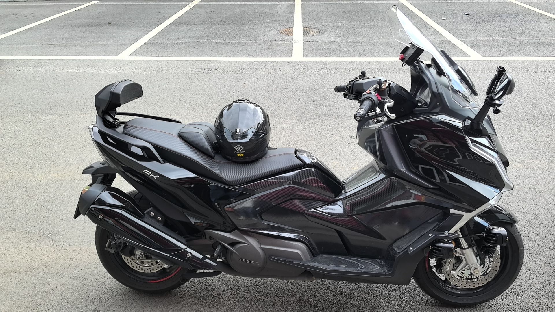 光阳 AK550