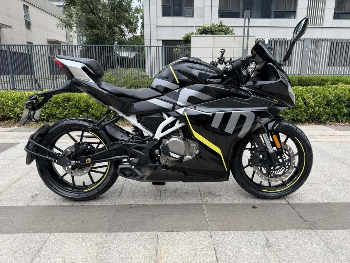 春风 250SR