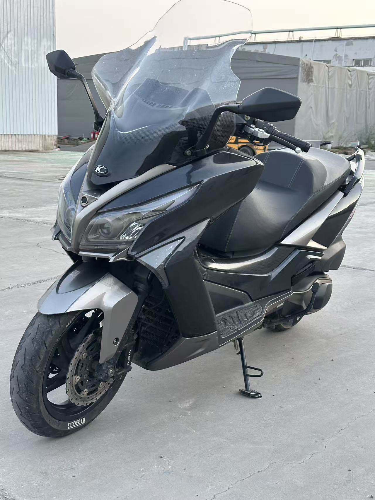 光阳 赛艇 S400