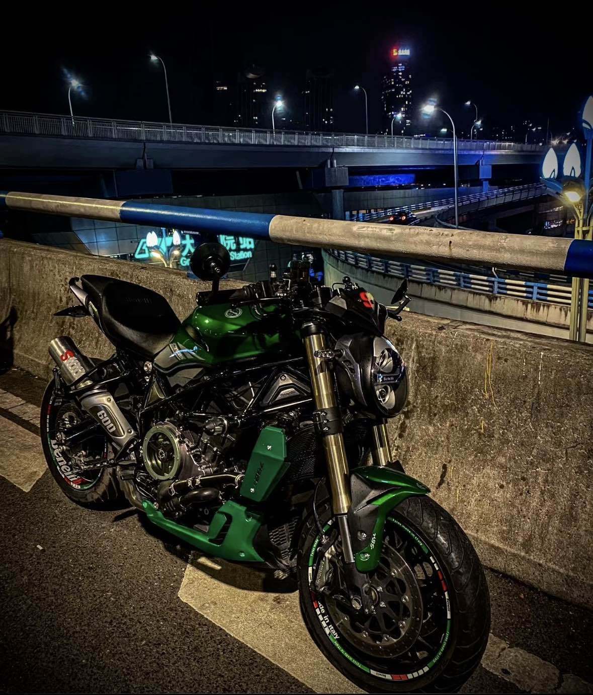 贝纳利 752S