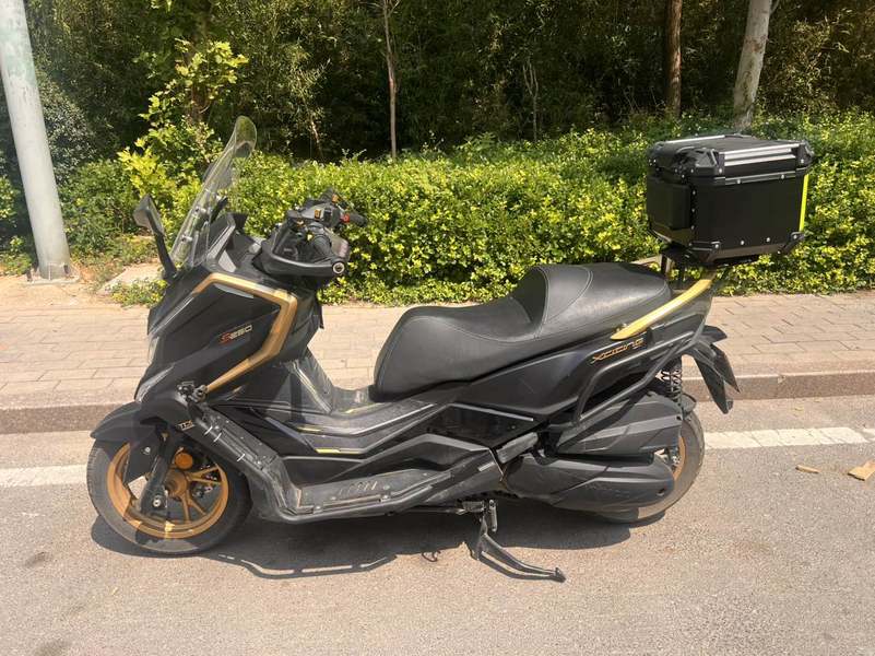 光阳 赛艇 S250