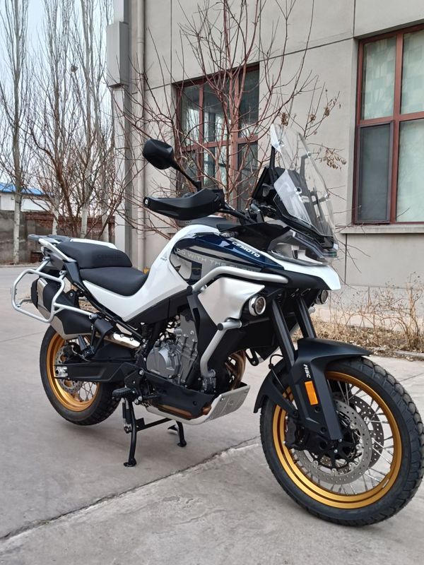 春风 800MT