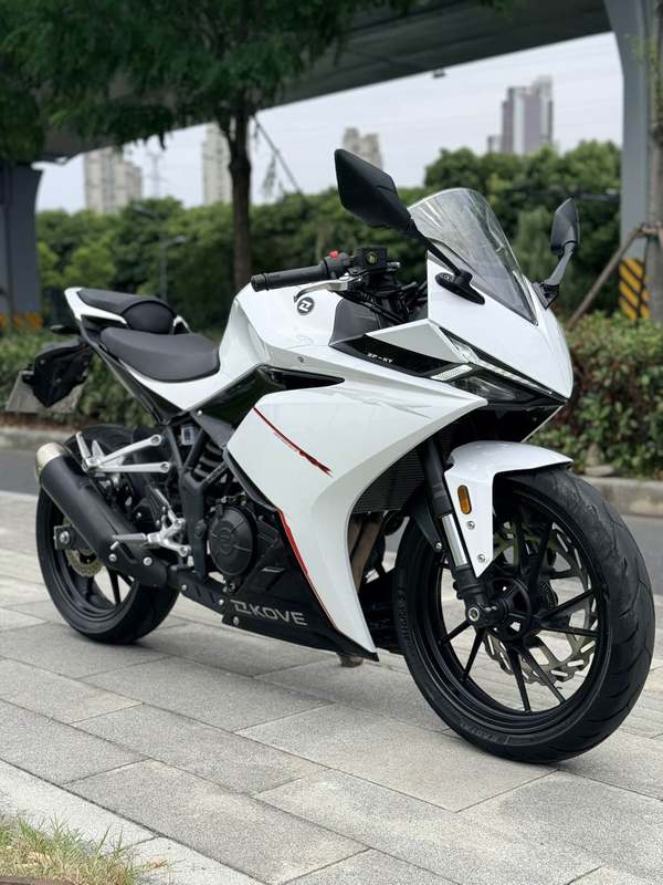 凯越 250RR 刺鸟