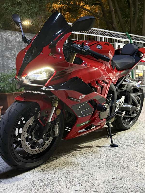 QJMOTOR 赛800