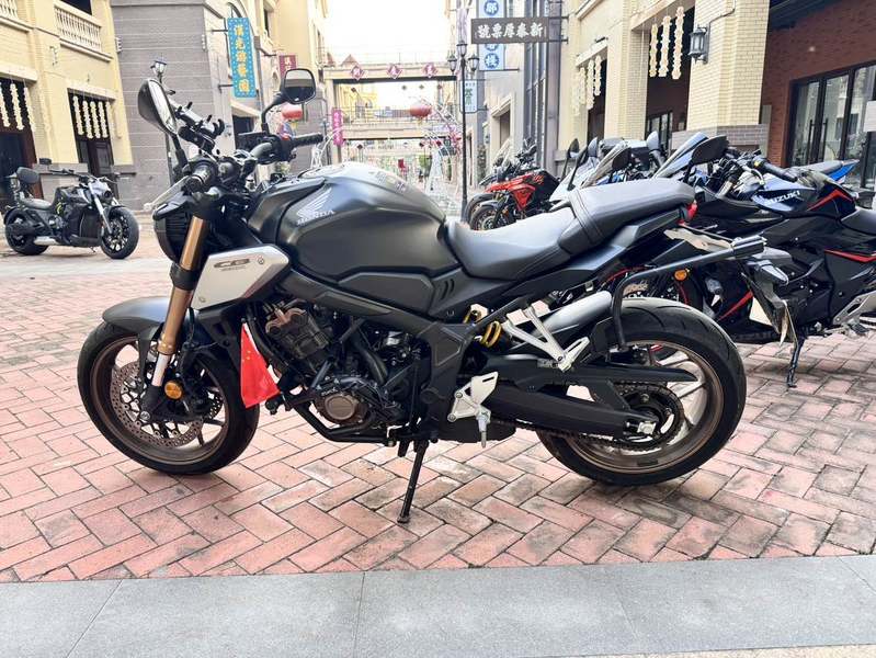 本田DREAMWING CB650R 