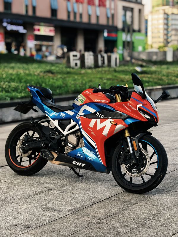 春风 250SR