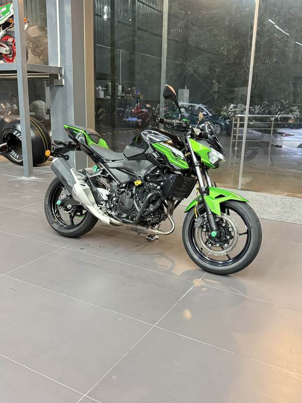 川崎 Z400