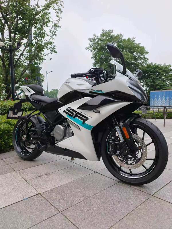 春风 250SR