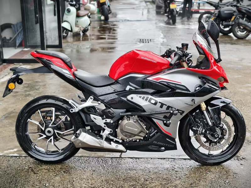 QJMOTOR 赛450