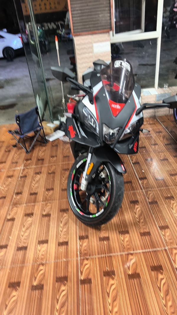 宗申阿普利亚 GPR250R