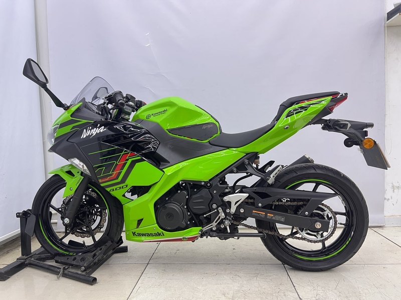 川崎 Ninja 400
