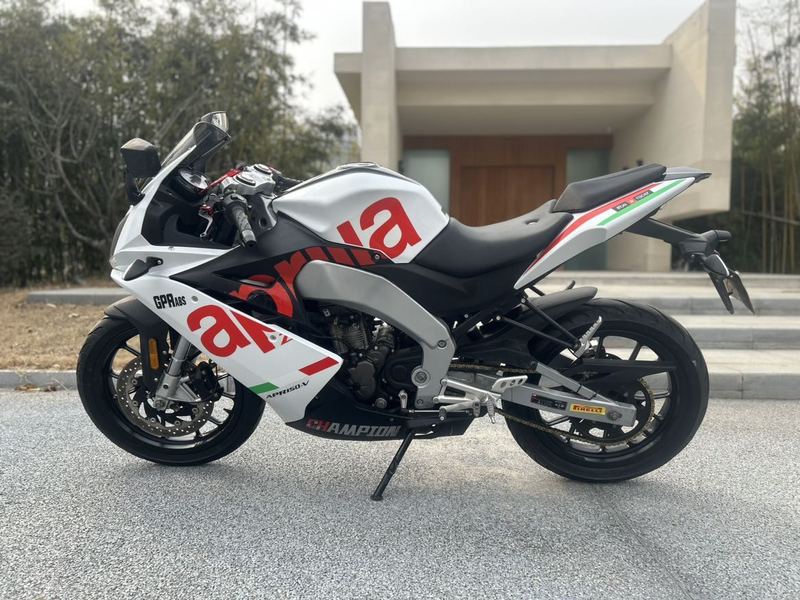 宗申阿普利亚 GPR150R