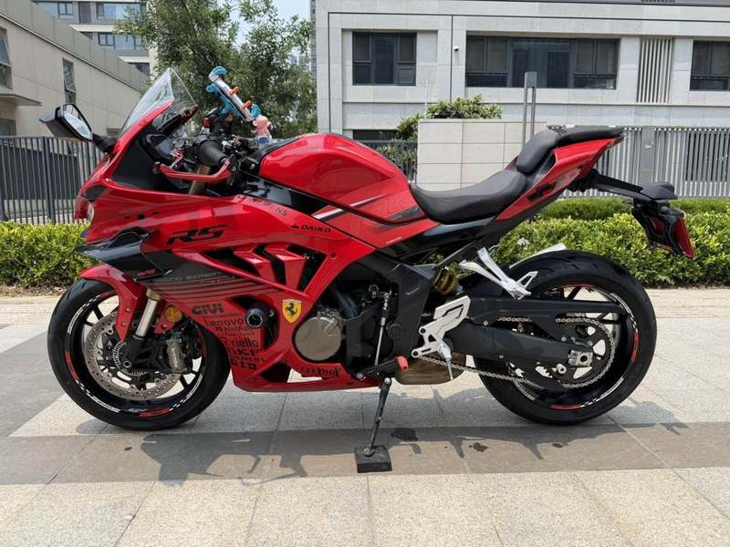 QJMOTOR 赛600