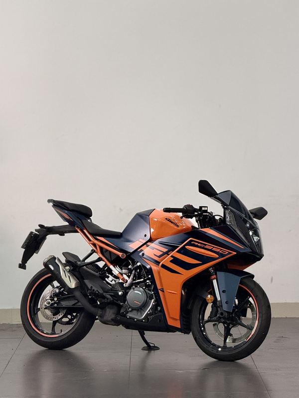 KTMR2R RC 390 