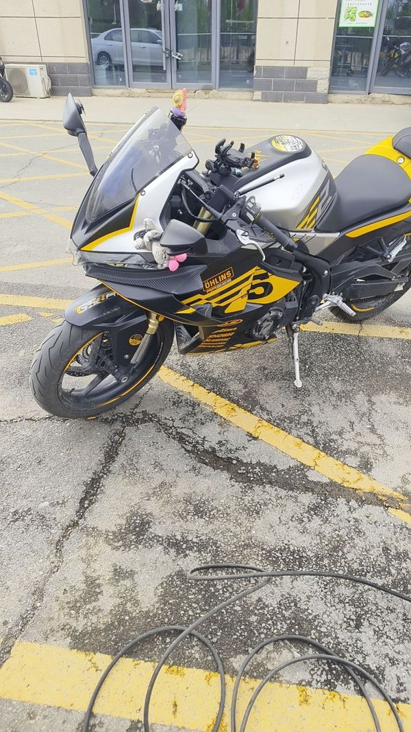 无极 RR525