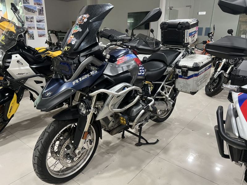 宝马 R 1200 GS