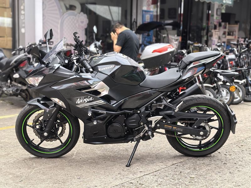 川崎 Ninja 400